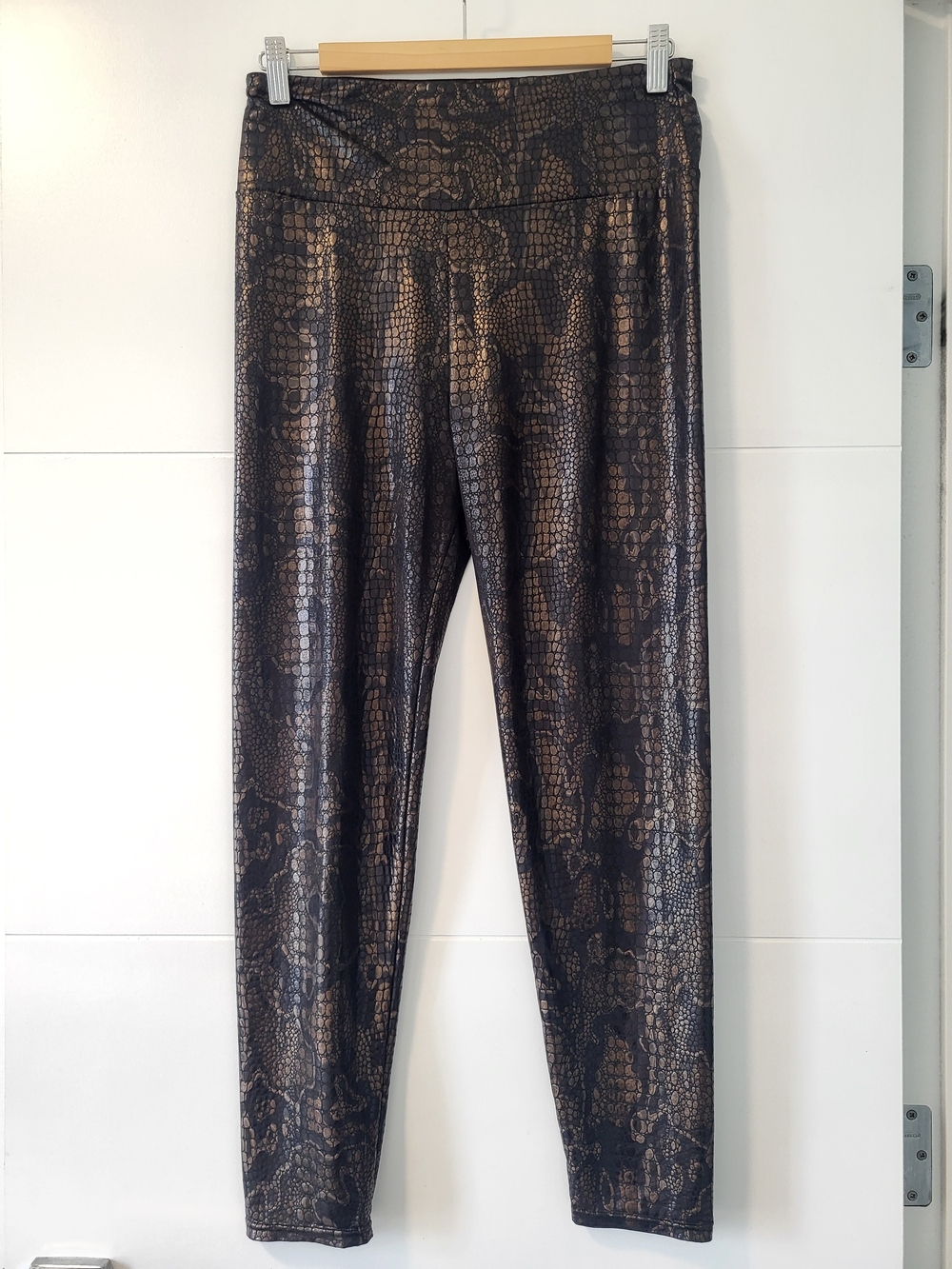 3/$30 Women's Metallic Snake-Print Leggings - Black/Gold